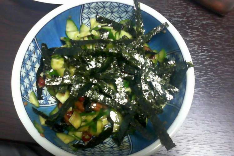 塩辛があっという間に一品料理 レシピ 作り方 By Fumさん クックパッド 簡単おいしいみんなのレシピが356万品