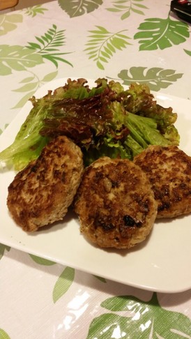 簡単ヘルシーな節約!豆腐ハンバーグ☆