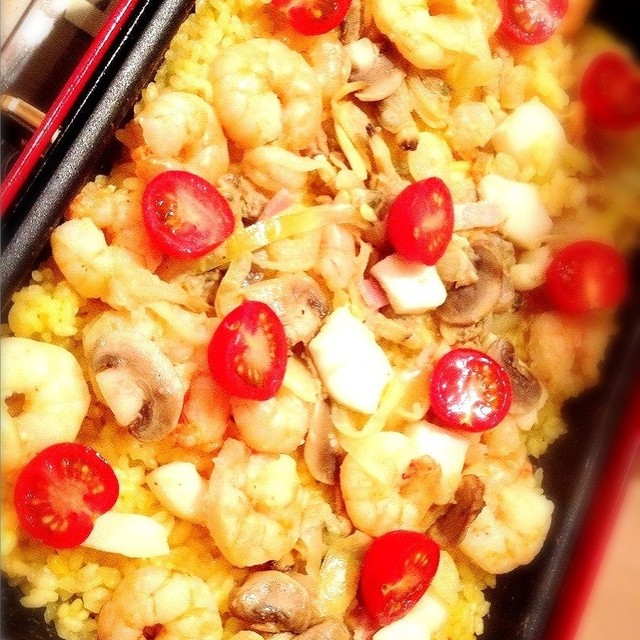 女子会に ホットプレートでパエリア レシピ 作り方 By Miyo36 クックパッド 簡単おいしいみんなのレシピが354万品