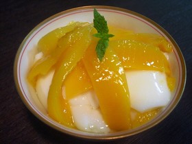 (∵)屋:なめらか牛乳ゼリー(マンゴ)