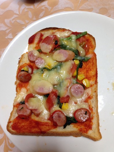 冷凍食材で 栄養満点 簡単ピザトーストの写真