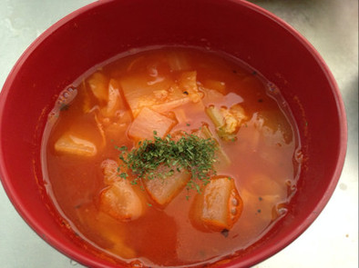 コンソメスープDEリメイク☆トマトスープの写真