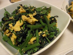 簡単♪ 空芯菜と炒り卵のごま塩昆布ナムル