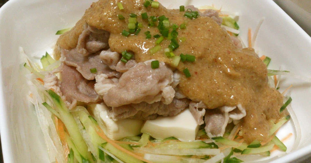 胡麻味噌だれで豚しゃぶ豆腐 by Sato99ing 【クックパッド】 簡単おいしいみんなのレシピが356万品
