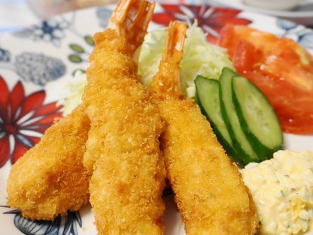 バッター液でサクサク 海老フライ レシピ 作り方 By ゆうゆう0221 クックパッド 簡単おいしいみんなのレシピが356万品