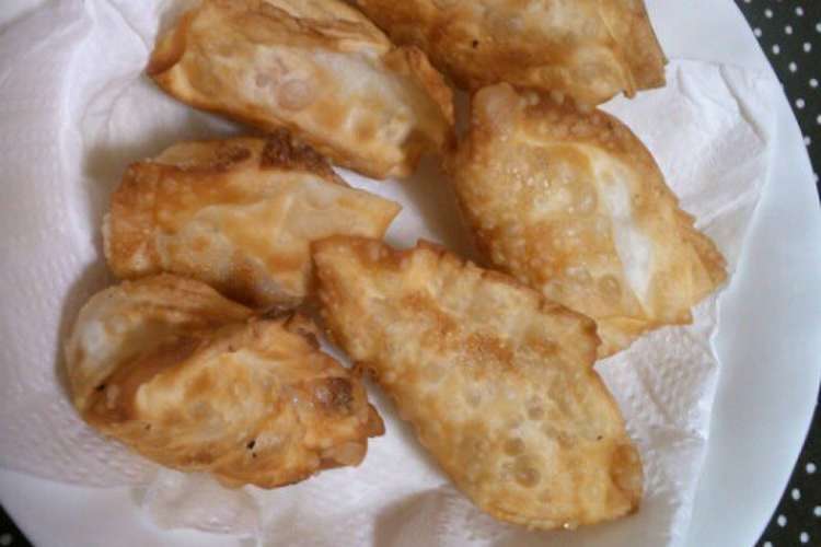 余った餃子の皮で ベーコンポテト揚げ レシピ 作り方 By Chinoちゃん クックパッド 簡単おいしいみんなのレシピが349万品