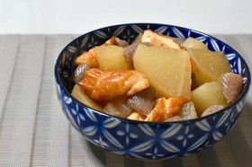 簡単節約!大根・竹輪・こんにゃくの煮物