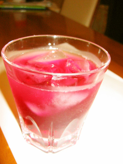 紫蘇ジュースの写真