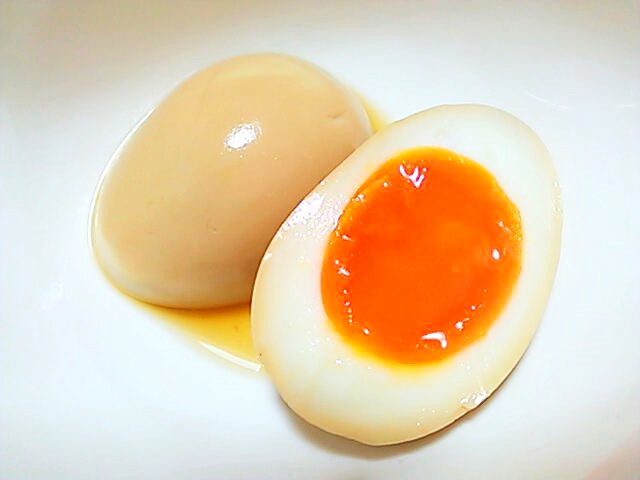 味付け煮卵(あじ玉)２種☆味しみのコツの画像