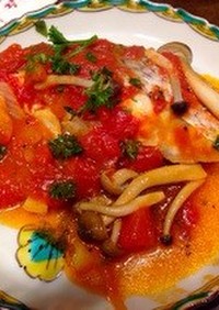 真鯛のトマトソース煮込み
