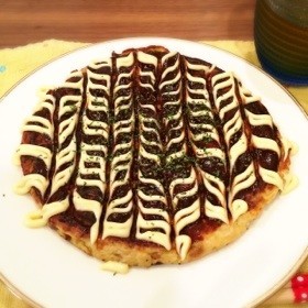 ふわふわヘルシー☆豆腐と納豆のお好み焼き