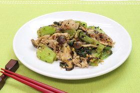 豚肉とちんげん菜のかつお味炒め