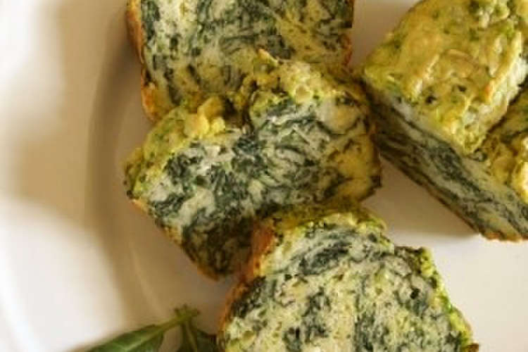 ほうれん草とリコッタチーズのケークサレ レシピ 作り方 By ルロワ モワ クックパッド 簡単おいしいみんなのレシピが352万品