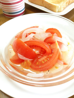 さっぱり爽やかトマトと新玉ねぎのマリネ
