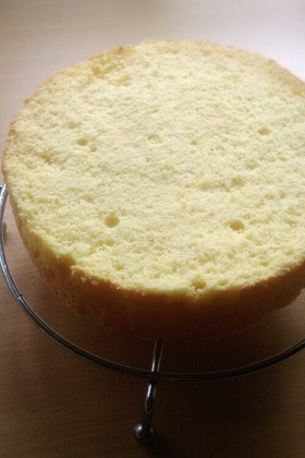共立て*4号スポンジケーキ
