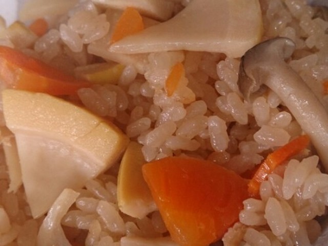 3合分 炊き込みご飯の調味料 筍ご飯 レシピ 作り方 By モクレーン クックパッド 簡単おいしいみんなのレシピが351万品
