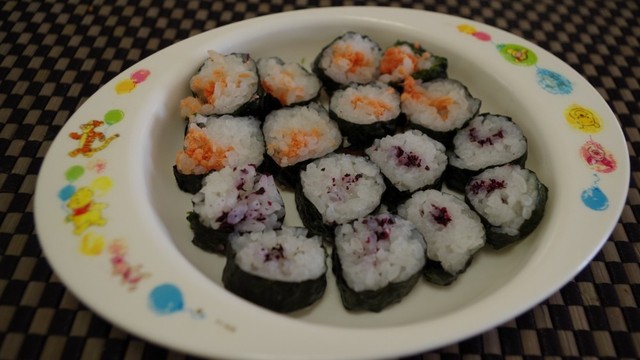 手づかみ応援幼児食 海苔巻きおにぎり レシピ 作り方 By Tama Sora クックパッド 簡単おいしいみんなのレシピが373万品