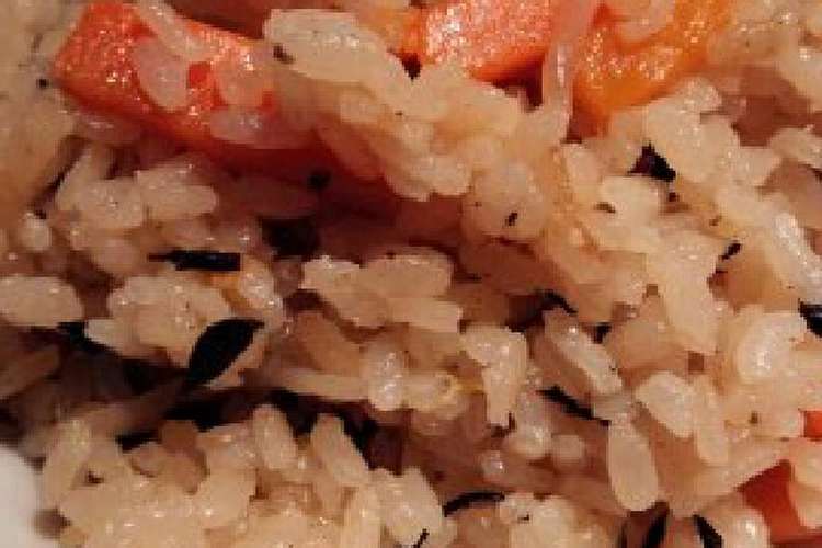 鍋の残りのだしで 炊き込みご飯 レシピ 作り方 By いちごてんと クックパッド