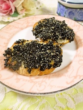 お手軽✿ごまたっぷりカラメルラスク