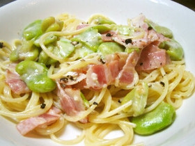 そらまめとベーコンのクリームパスタ