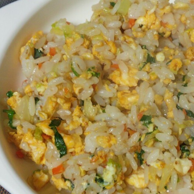 チャーハン 離乳食後期 幼児食 レシピ 作り方 By かなmamaーず クックパッド 簡単おいしいみんなのレシピが376万品