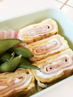 お弁当に! お手軽 ハムチーズ入り卵焼き