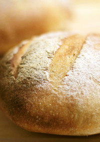 手作り　全粒粉のパン