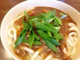 カレーの残りで旨旨♪＊和風カレーうどん＊の画像