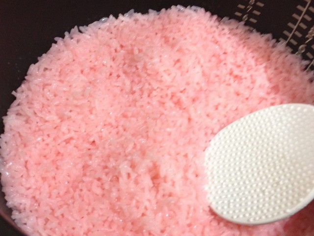 ピンクのご飯 キャラ弁 デコ弁に レシピ 作り方 By こうへい16 クックパッド 簡単おいしいみんなのレシピが376万品