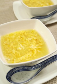 簡単中華♪卵とコーンの中華スープ