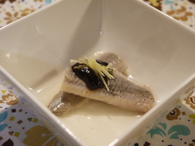自分でさばくいわし酢漬け☆赤味噌ダレがけ