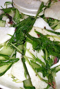 山芋ときゅうりと水菜の梅サラダ