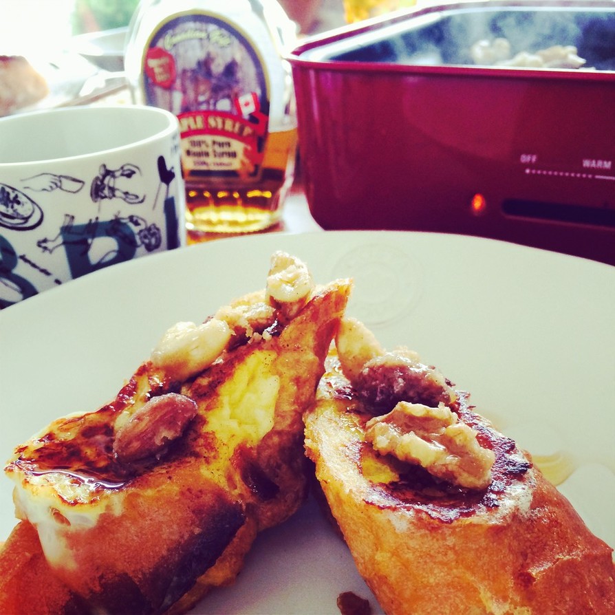 休日朝のフレンチトースト☆ナッツの画像