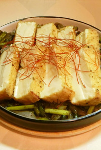 にんにくの芽と厚揚げ豆腐ステーキ