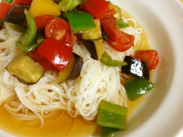 簡単 麺つゆ 酸味とオリーブ香るそうめん レシピ 作り方 By ウチのご飯だよ クックパッド 簡単おいしいみんなのレシピが355万品