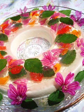 エルダーフラワーとラズベリーのゼリーのレシピ