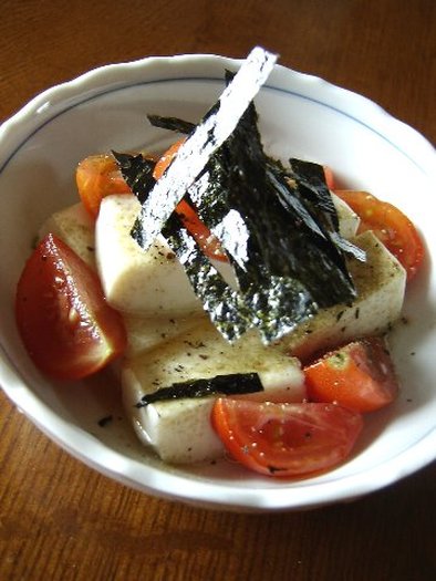 トマトと豆腐の中華風サラダの写真
