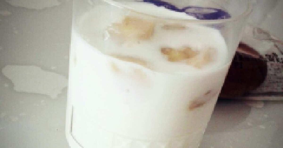 ミキサーいらず スタババナナフラペチーノ レシピ 作り方 By すがやあゆみ クックパッド 簡単おいしいみんなのレシピが352万品