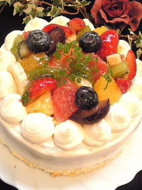 +.・;☆*:宝石箱ケーキ:☆*・.+*