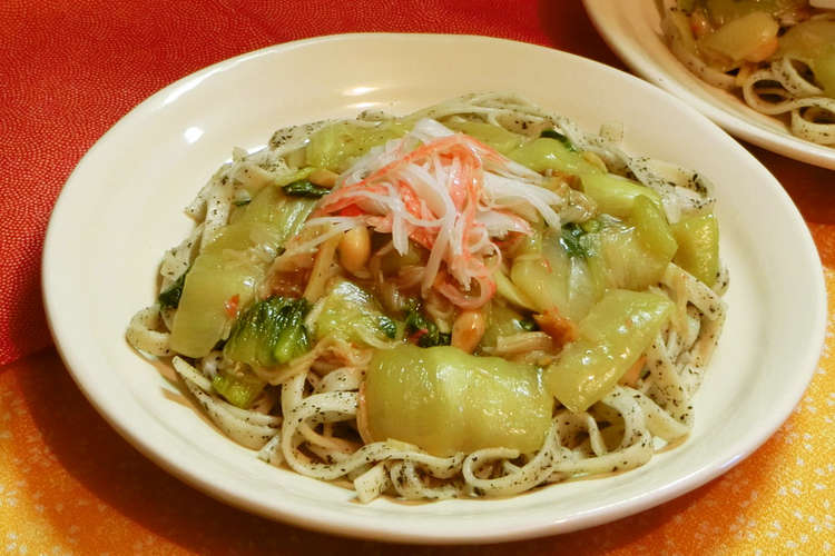 チンゲン菜とカニカマあんかけうどん レシピ 作り方 By 綾音 クックパッド