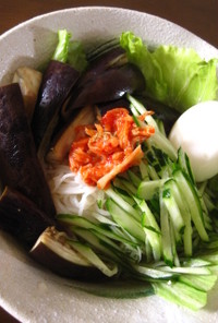 とろり蒸しナス✿韓国サラダ冷麺