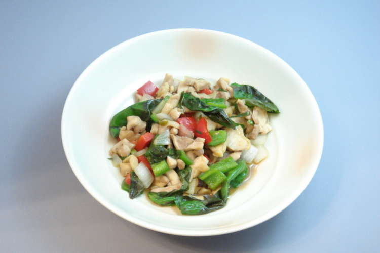 鶏と野菜のナンプラー味 レシピ 作り方 By ｍｉｋａｇｅマダム クックパッド 簡単おいしいみんなのレシピが352万品