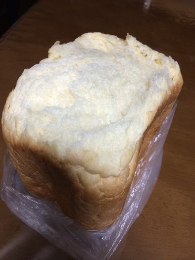 HBでふわふわ軽い食パン 1.5斤の写真