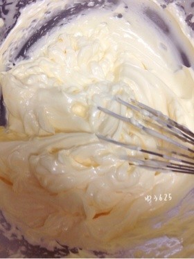 卵黄で！バタークリーム♡の画像