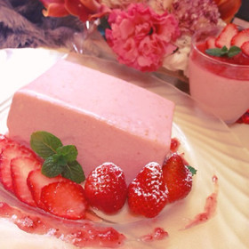 濃厚とろける♡苺ムース