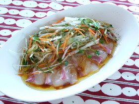 鯛のエスニック風カルパッチョ