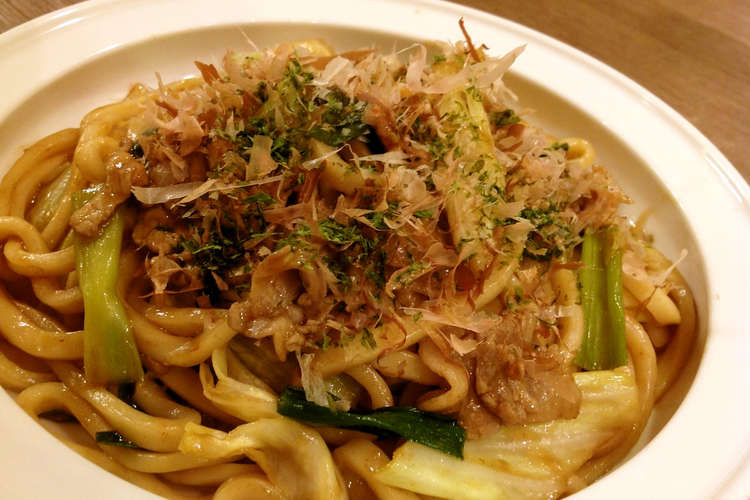 簡単 こってり美味しいソース味の焼うどん レシピ 作り方 By あやまんくっきんぐ クックパッド