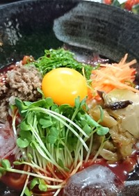 大阪鶴橋徳山ピビン麺で挽肉ザーサイ麺♪