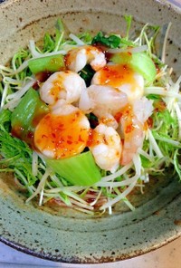 ホタテとエビでピビン麺