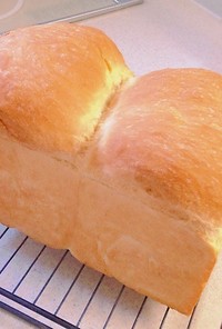 我が家の山型食パン（２斤）